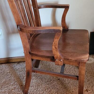 Lot 444: Murphy Owensboro, Kentucky Wood Chair 