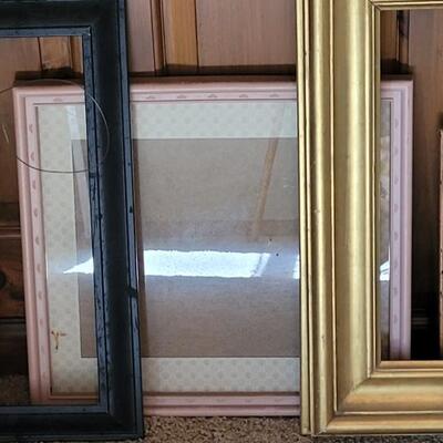 Lot 447: Mixed Frames lot