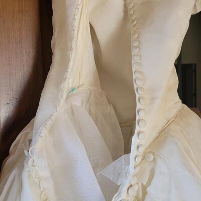 Lot 449: Vintage Wedding Dress with Box