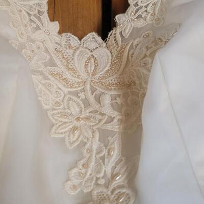 Lot 449: Vintage Wedding Dress with Box