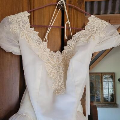 Lot 449: Vintage Wedding Dress with Box