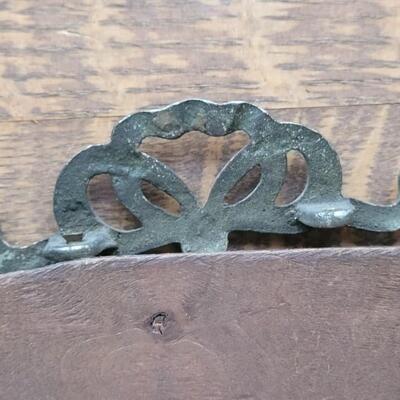Lot 453: Antique Wall Mirror