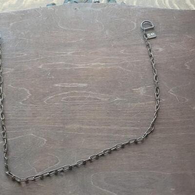Lot 453: Antique Wall Mirror