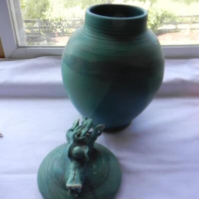LOT 188  DRAGON JAR