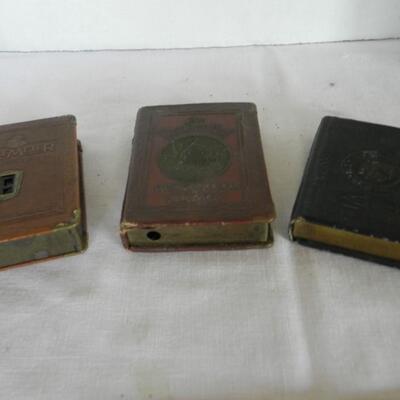 LOT 190  3 VINTAGE BANKS