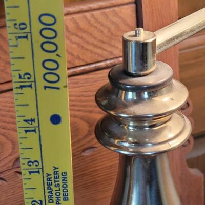 Lot 456: Brass Swing Arm Table Lamp