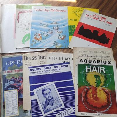 Lot 457: Antique & Vintage Sheet Music 