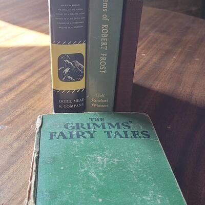 Lot 460: Poetry & Short Stories Book Lot- Grimms' & Frost