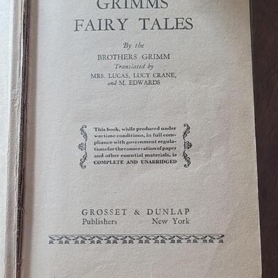 Lot 460: Poetry & Short Stories Book Lot- Grimms' & Frost
