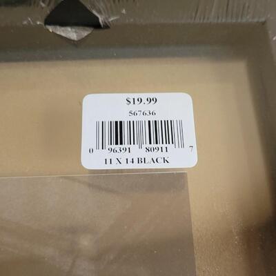 Lot 463: New Picture Frames Lot