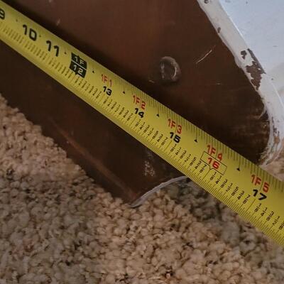 Lot 464: Vintage White Corner Shelf