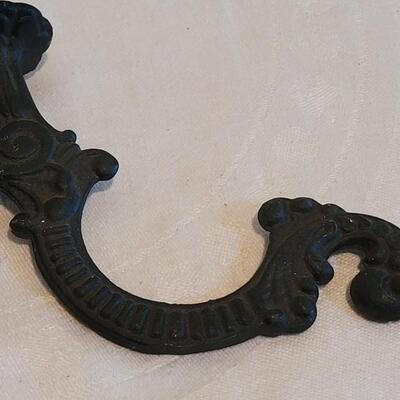 Lot 469: Antique Hooks & Handles