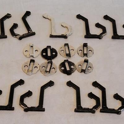 Lot 470: Antique Art Deco Hooks