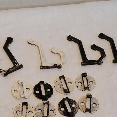 Lot 470: Antique Art Deco Hooks