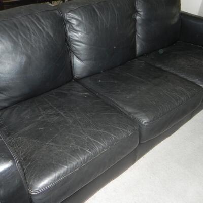 LOT 194 THOMASVILLE LEATHER SOFA