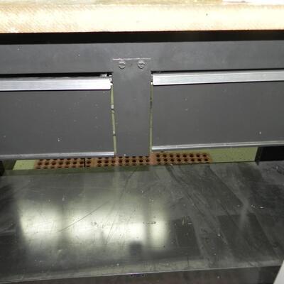 LOT 203  CRAFTSMAN WORK BENCH