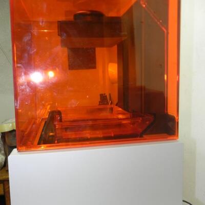 LOT 89 FORM 2 3D PRINTER