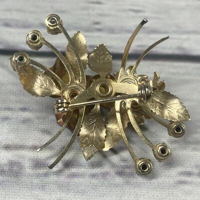 Vintage Metal Purple Flower Designed Clip on Earrings & Matching Pin