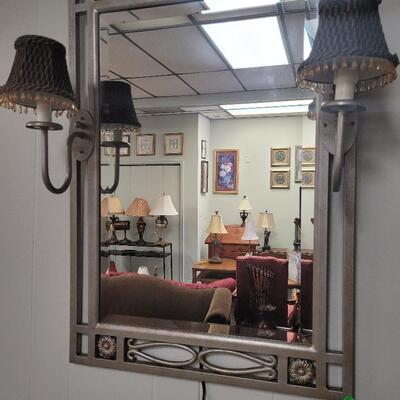Ligthed Mirror