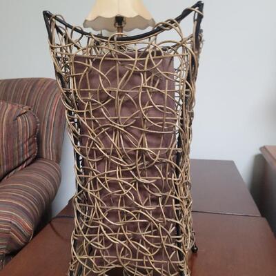 Wired Made Lamp