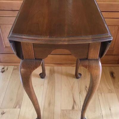 Vintage Drop Leaf End Table