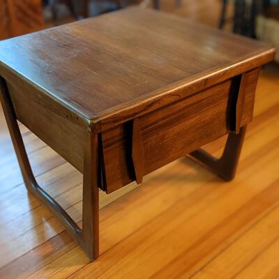 Gorgeous, Unique MCM end table