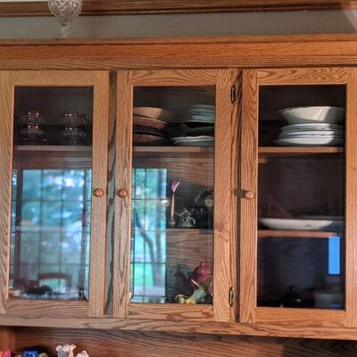 Amish made, Solid Oak Hutch