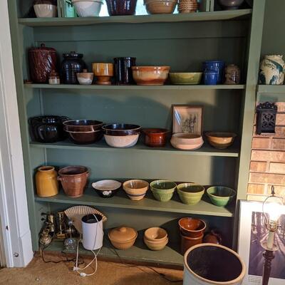 Entire collection of Pottery in Varied conditions and Makes