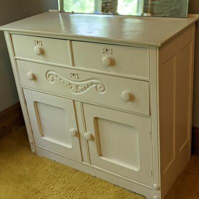 Sweet White DresserPine and Oak with Mirror