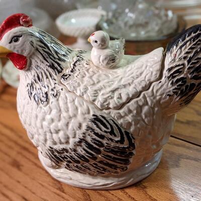A must have! Hen with her Chick Cookie Jar