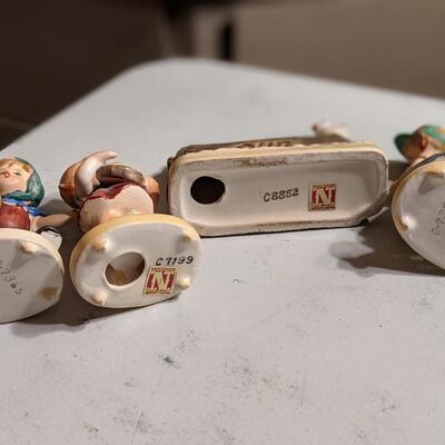 Cute Napcoware Children figurines