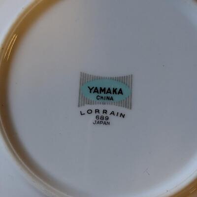 Yamaka Abbreviated China Set