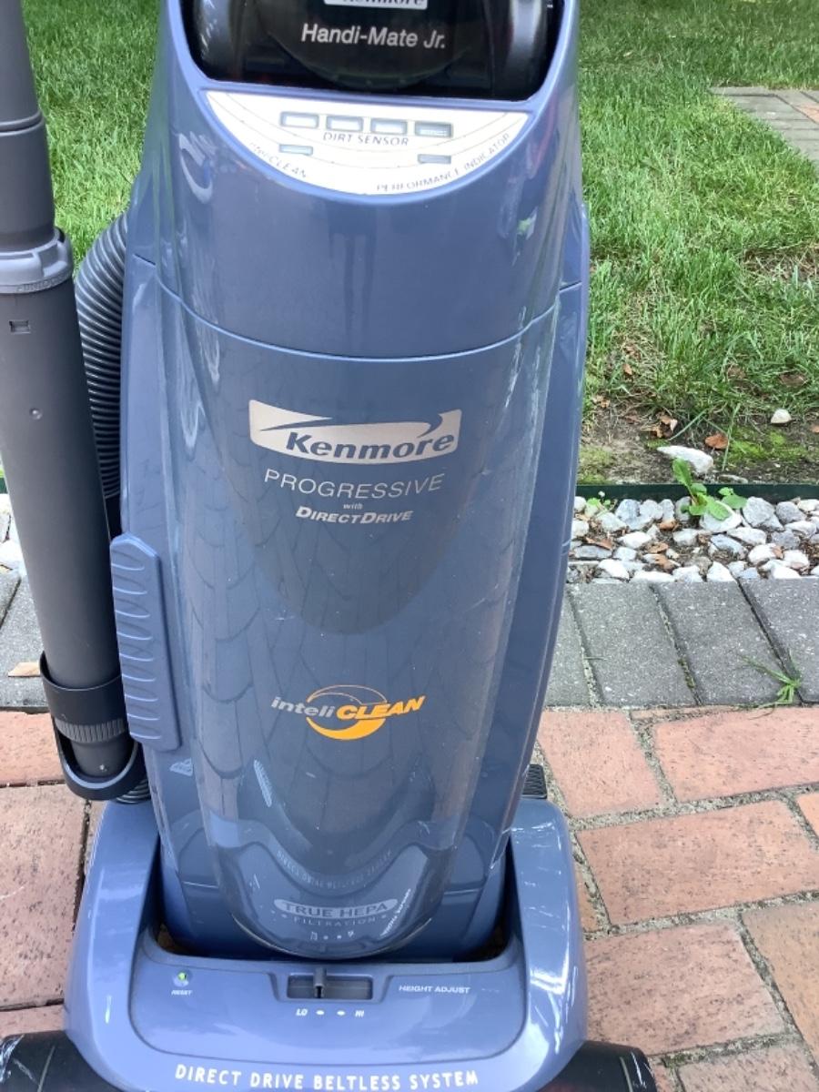 G1435 Kenmore Progressive Vacuum