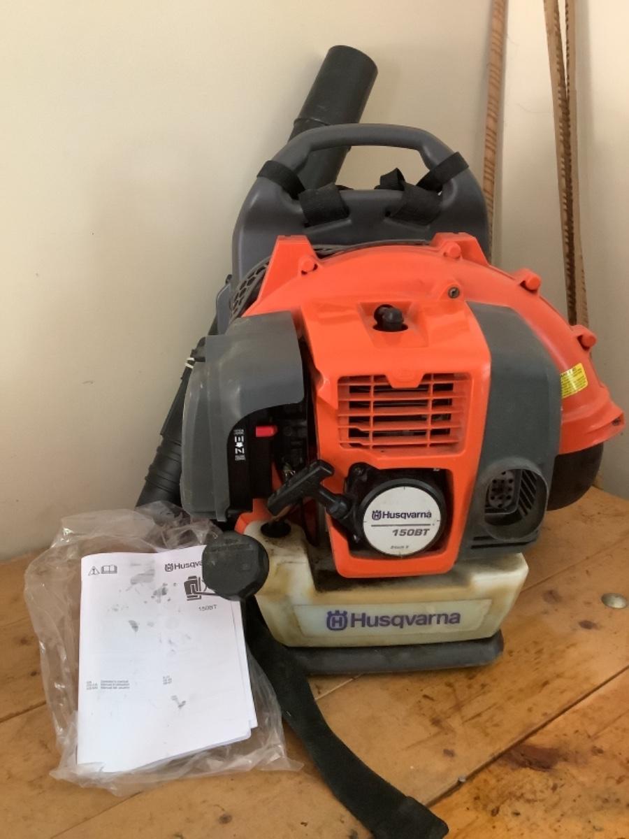 G1394 Husqvarna 150BT Gas Leaf Blower