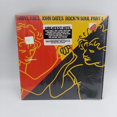 DARYL HALL & JOHN OATES - ROCK N ROLL PART 1 W/ POSTER 