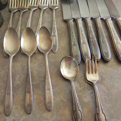 LOT 222  SILVER PLATED ITEMS