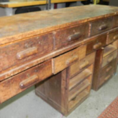 LOT 224 VINTAGE WOODEN WORK BENCH