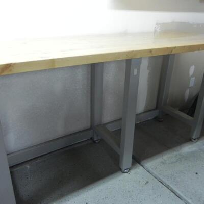 LOT 225  WORK TABLE
