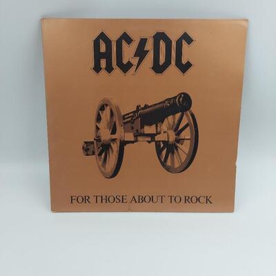 AC DC - FOR THOSE ABOUT TO ROCK LP