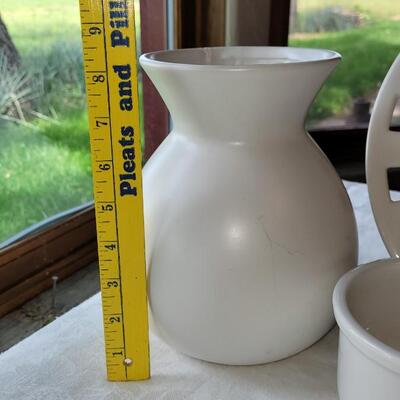 Lot 3: Mixed White Pottery (all unmarked)