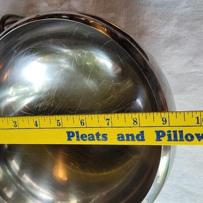 Lot 8: Aluminum Bowls & Plated Oneida Bowl
