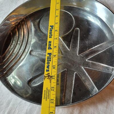 Lot 10: Aluminum Tray