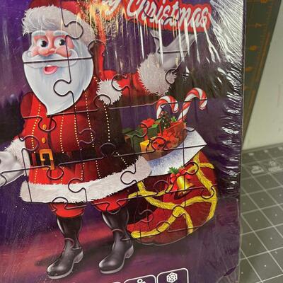 #82 Mind Tool Santa Puzzle - New 