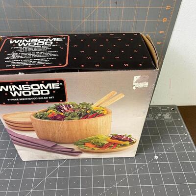 #92 Beachwood Salad Set New in opened box