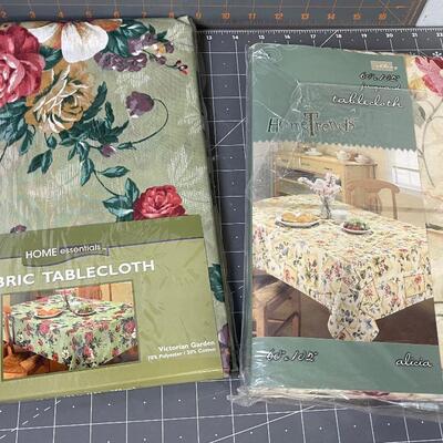 #93 2 New Floral Design Table Clothes 