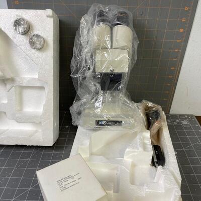 #94 MEIJI 4 Power Microscope
