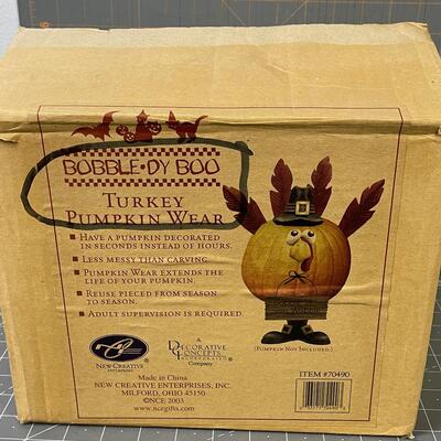 #97 Bobble-D Boo Turkey Pumpkin Wear 