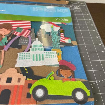 #98 (2) Felt Creatology Felt Travel Board 