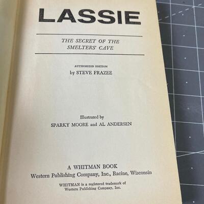 #107 (2) Lassie BOOKS 1967 and 1968 