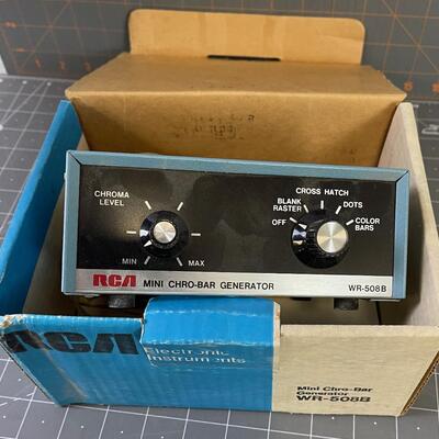 #133  RCA Mini Chro-Bar Stable, Solid State Circuit
